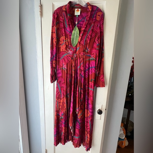 NWT Farm Rio Red Delicate Leaves Maxi Dress M - Picture 5 of 13